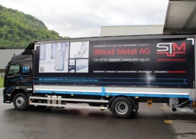 Lastwagen mit Stöckli Metall Werbung